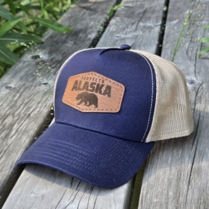 Gorra Trucker «Proyecto Alaska» Beige/Marino
